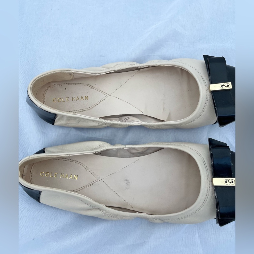 Cole Haan Elsie Ballet Flats Toe Cap & Black Front Bow size 9,5 - Picture 6 of 15